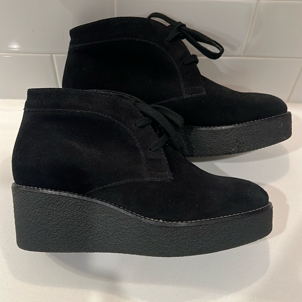 Brand New!! AQUATALIA Black Suede Wedge Boots! Size 6!